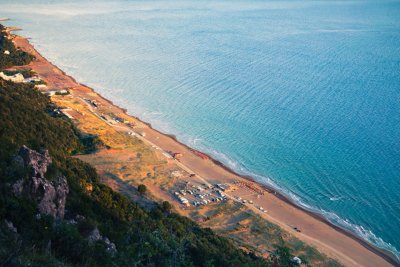 Albanië heeft de laatste onontgonnen kustlijn van Europa