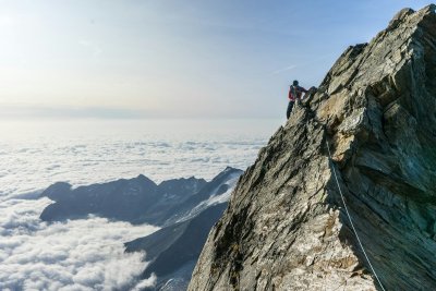 Via ferrata maakt bergklimmen toegankelijk voor beginners